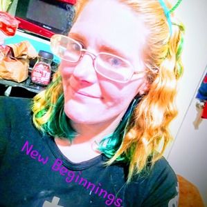 Meet your Posher, Crystal